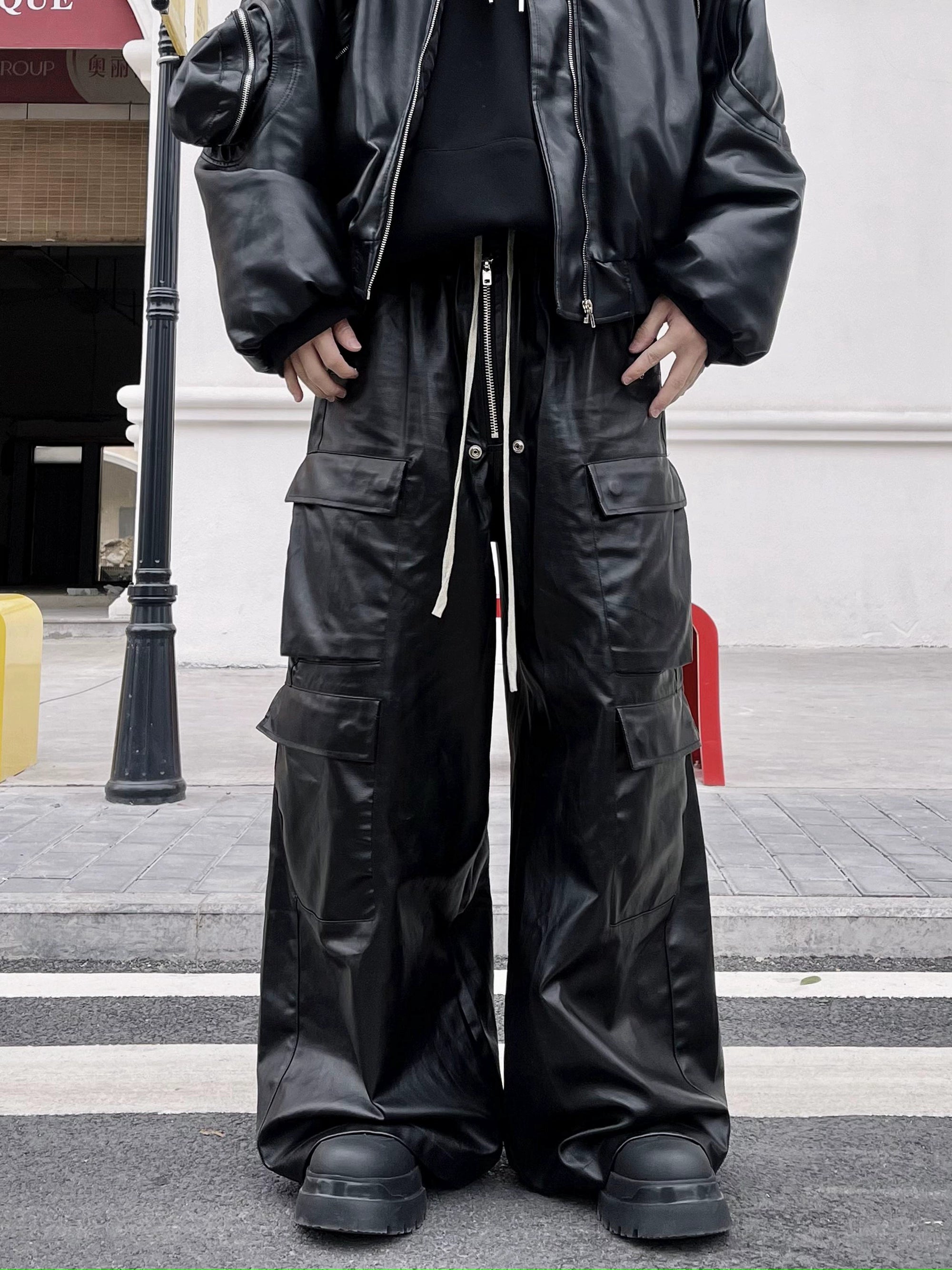BLACKLISTS American Street Ruffian Handsome Matte Leather Pants